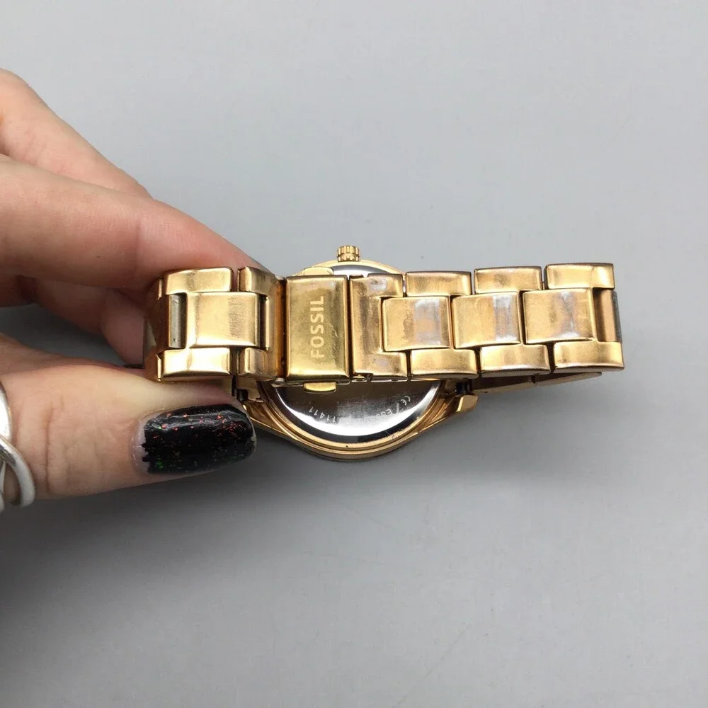 Fossil ES3590 Womens Watch 38mm Rose Gold Tone Crystals New Battery 6